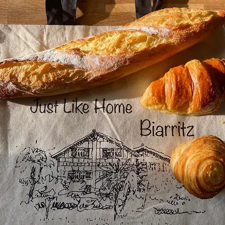 Apartment Just Like - Private Parking - Free E-bikes - Welcome Breakfast